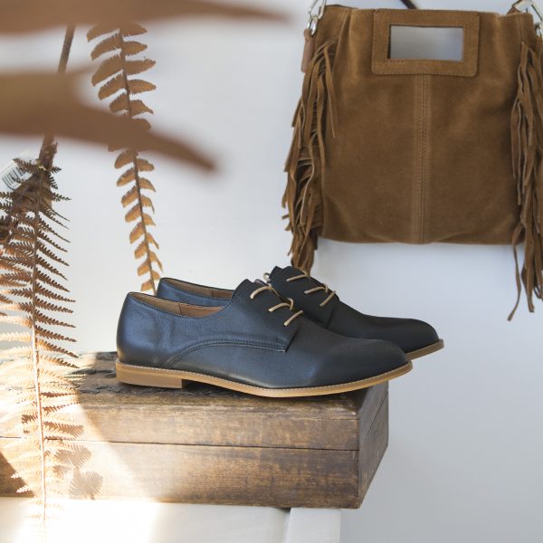 OXFORD BLACK CLASSIC