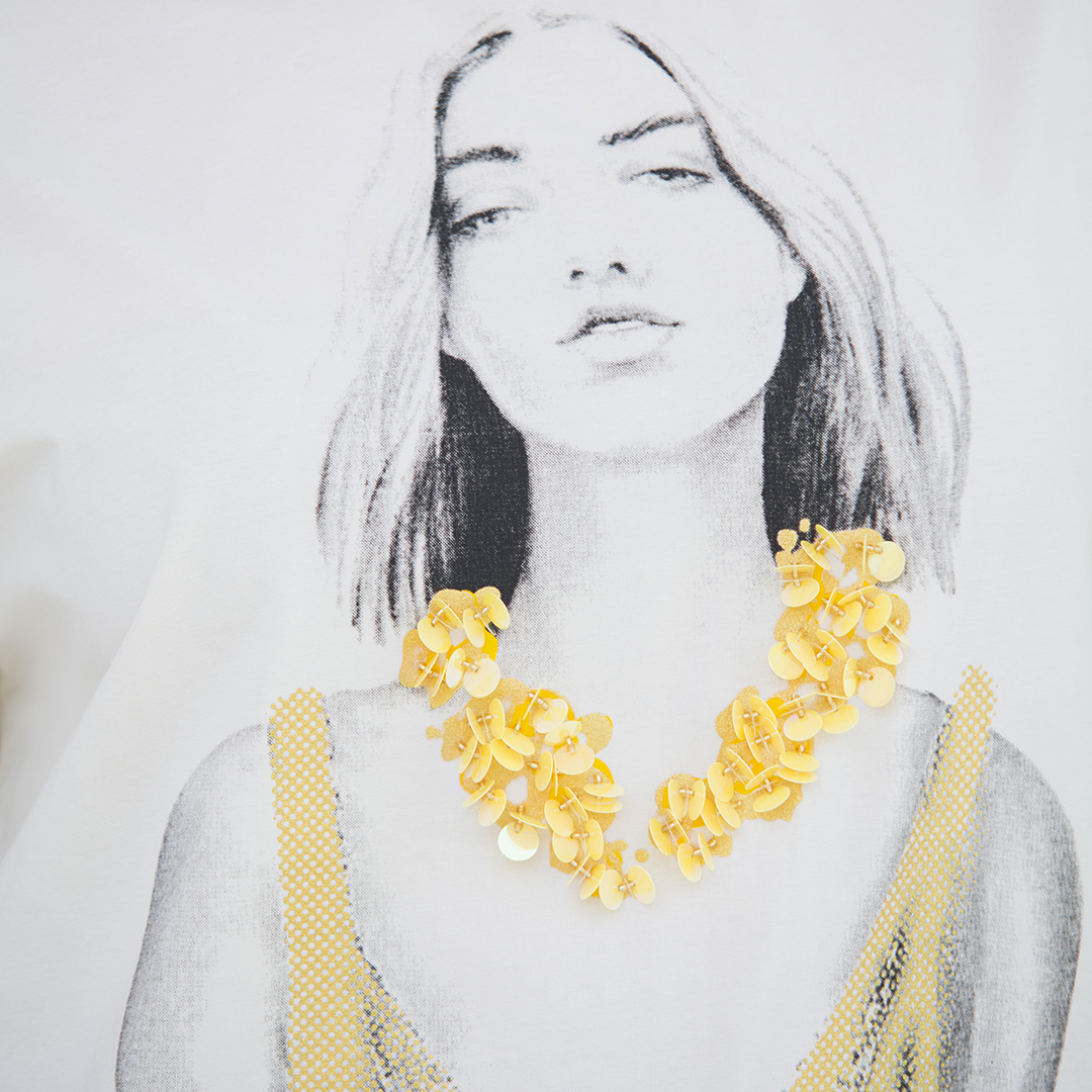 ΜΠΛΟΥΖΑ ΚΟΝΤΟΜΑΝΙΚΗ ΜΕ ΣΧΕΔΙΟ