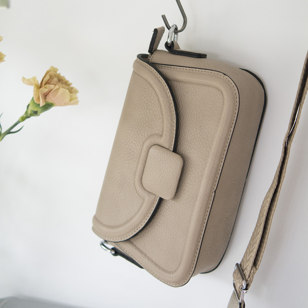 ΤΣΑΝΤΑ ΧΙΑΣΤΙ ΚΑΙ ΩΜΟΥ CHIC CARRY