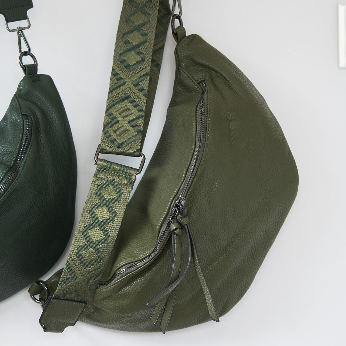 ΤΣΑΝΤΑ ΜΠΑΝΑΝΑ MEDIUM