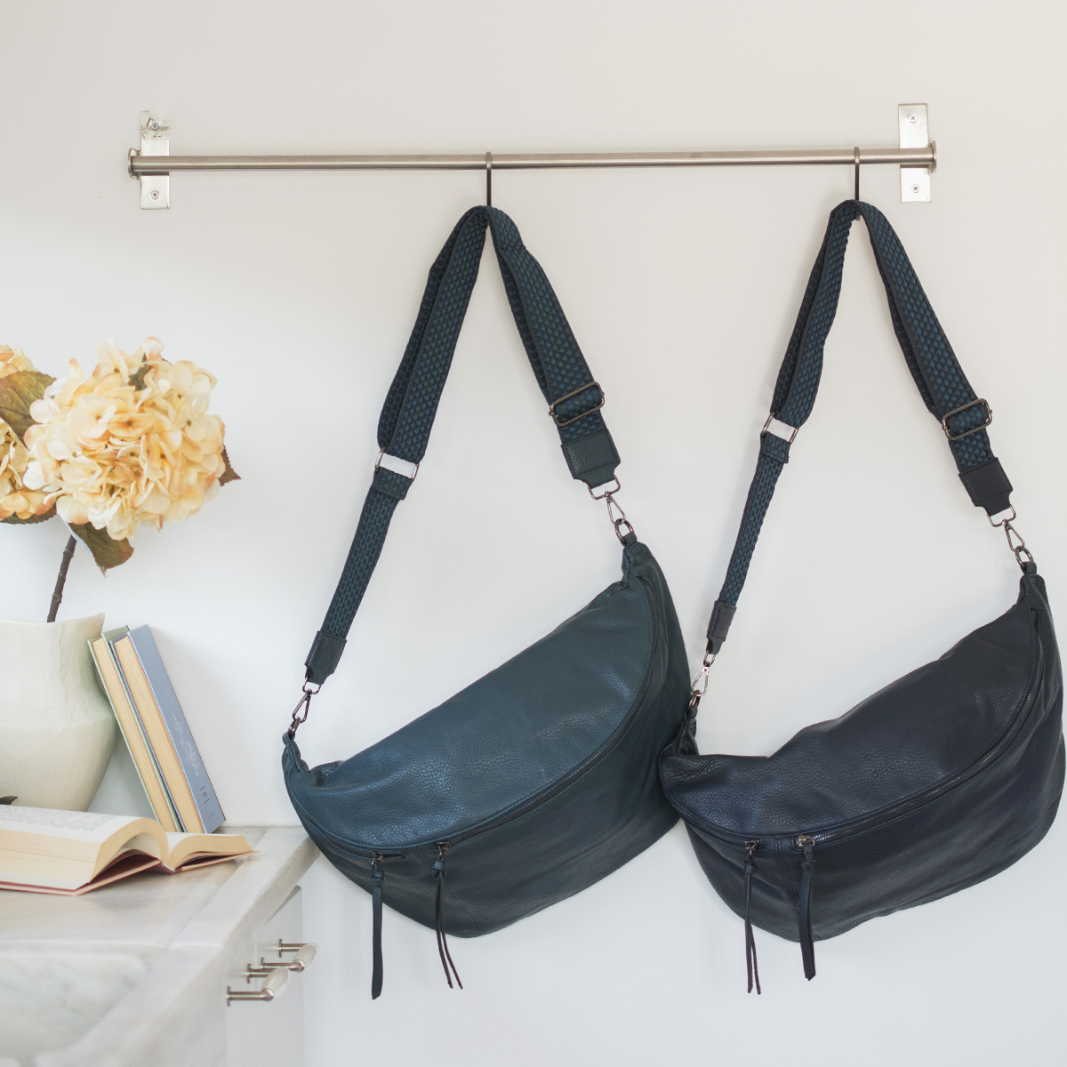 ΤΣΑΝΤΑ ΜΠΑΝΑΝΑ OVERSIZED