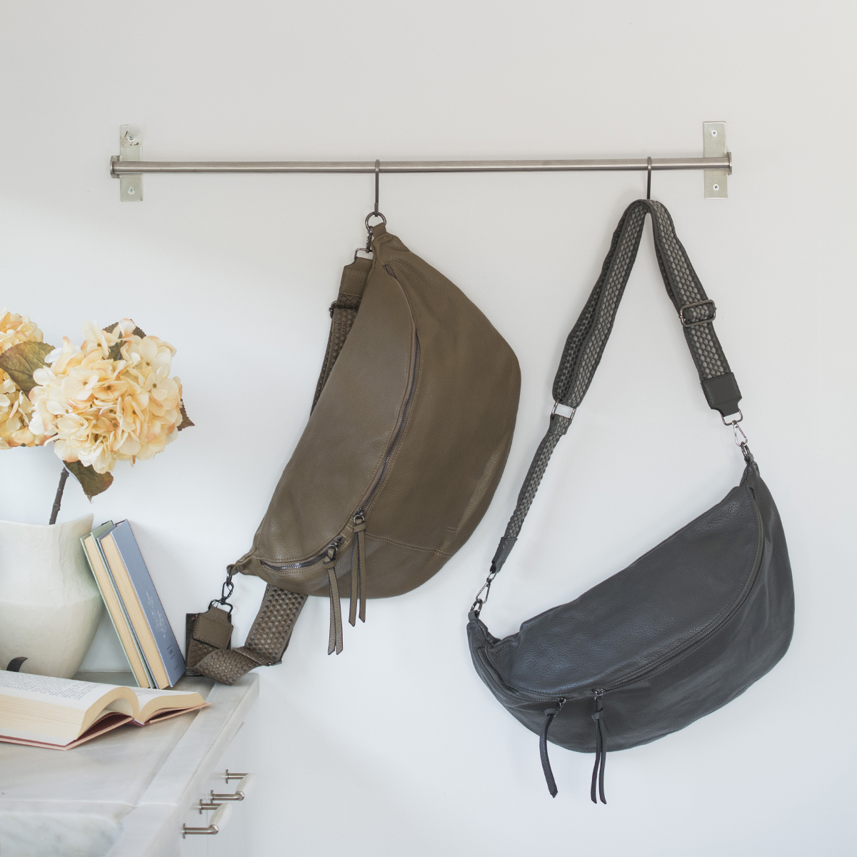 ΤΣΑΝΤΑ ΜΠΑΝΑΝΑ OVERSIZED