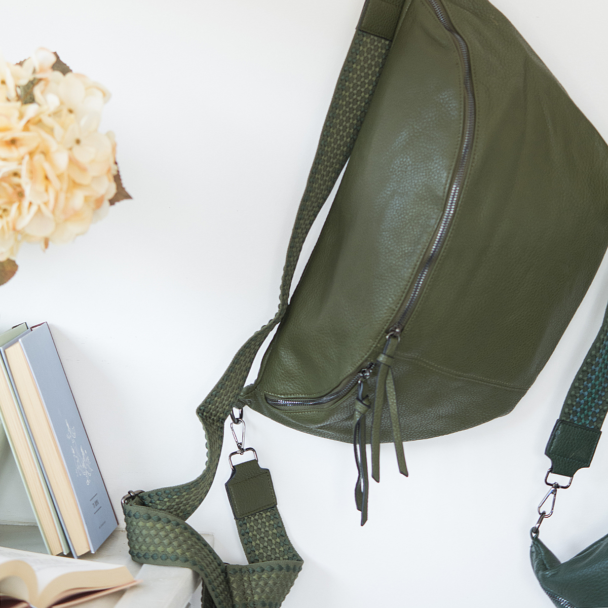 ΤΣΑΝΤΑ ΜΠΑΝΑΝΑ OVERSIZED