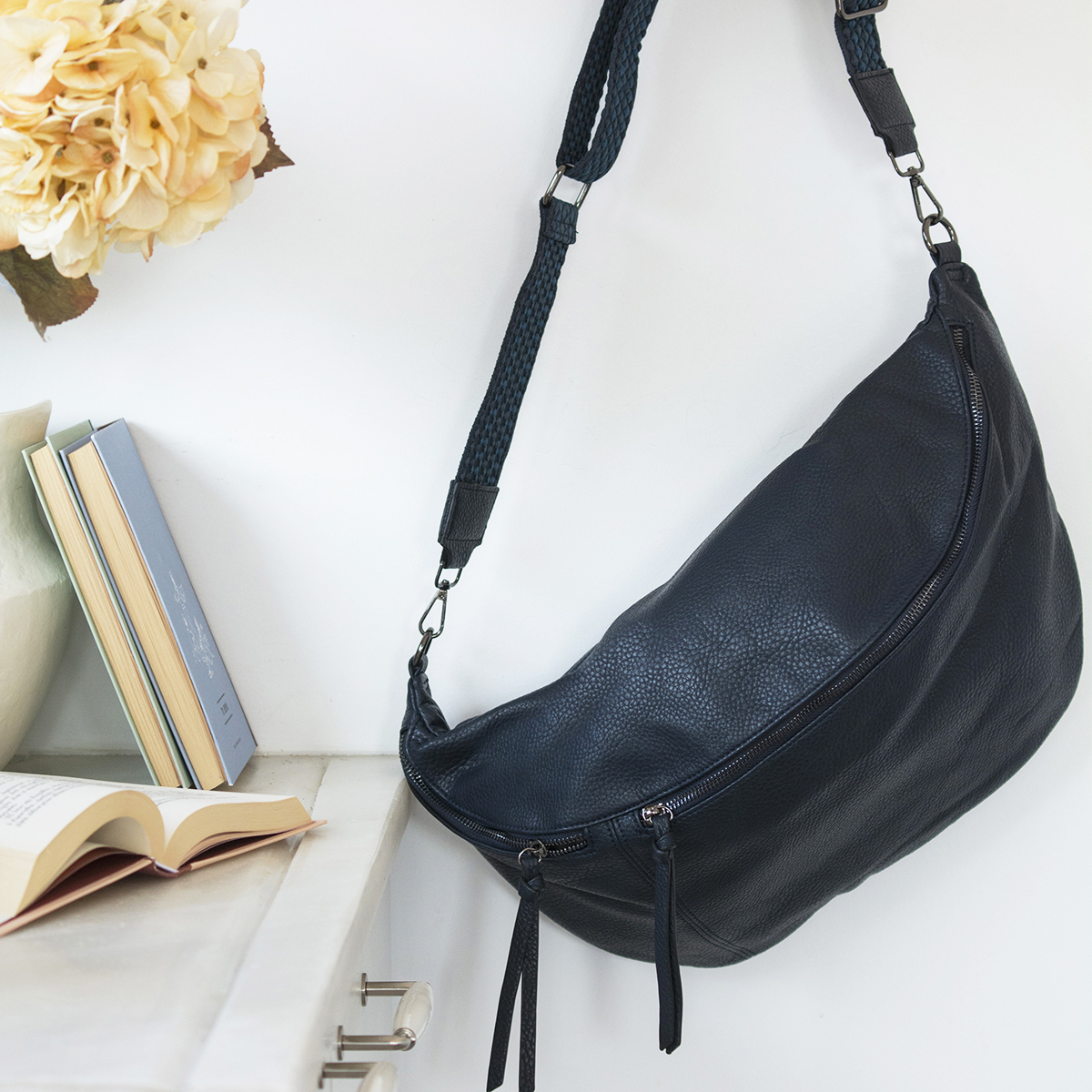 ΤΣΑΝΤΑ ΜΠΑΝΑΝΑ OVERSIZED