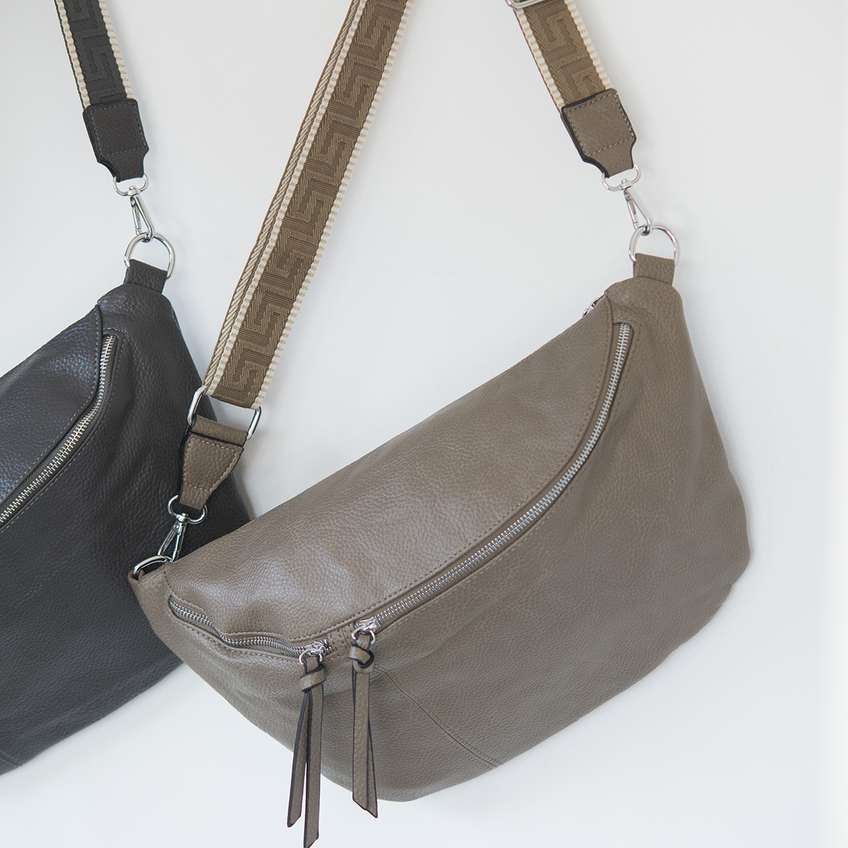 ΤΣΑΝΤΑ ΜΠΑΝΑΝΑ LARGE