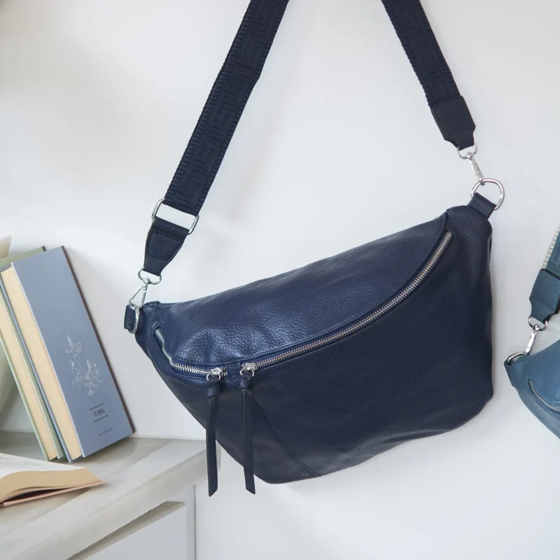 Γυναικεία Τσάντα Μπανάνα Large από Τεχνόδερμα