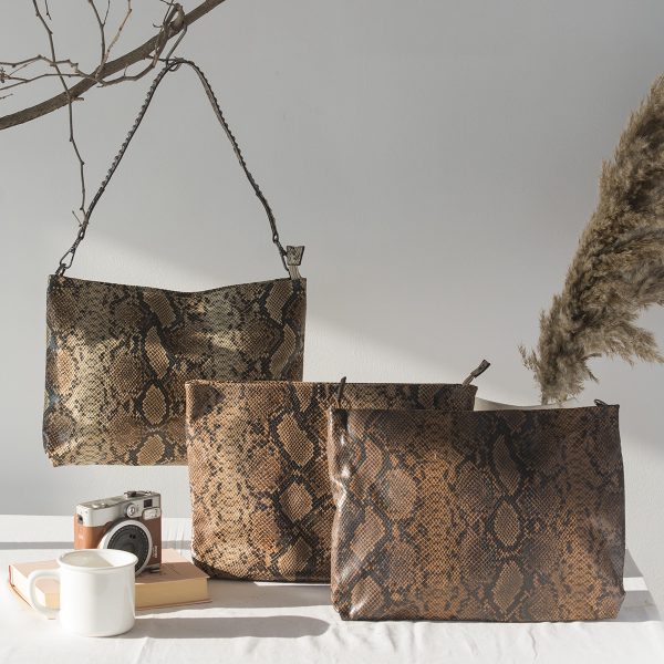 ΤΣΑΝΤΑ ΦΑΚΕΛΟΣ MEDIUM SNAKE