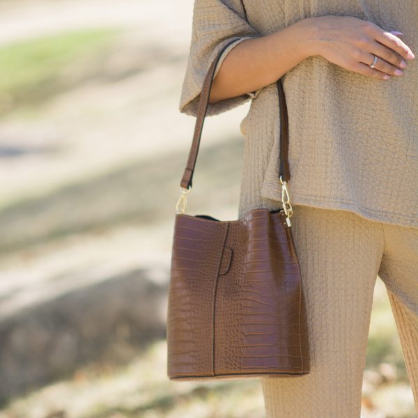 ΤΣΑΝΤΑ ΑΠΟ ΔΕΡΜΑ BUCKET