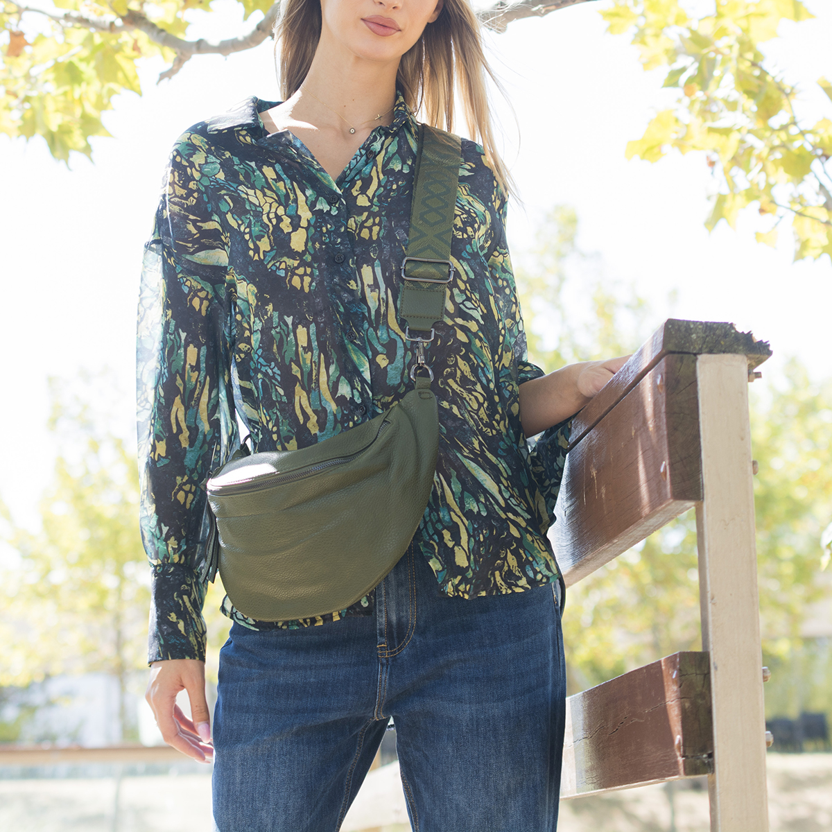 ΤΣΑΝΤΑ ΜΠΑΝΑΝΑ MEDIUM