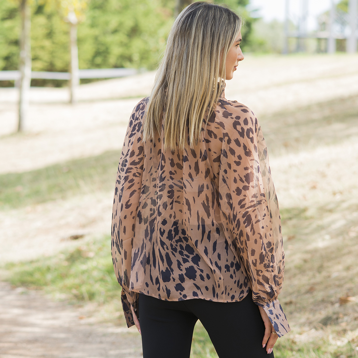 ΠΟΥΚΑΜΙΣΟ BROWN LEOPAR