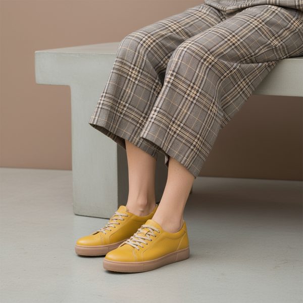 SNEAKERS ΜΟΥΣΤΑΡΔΙ