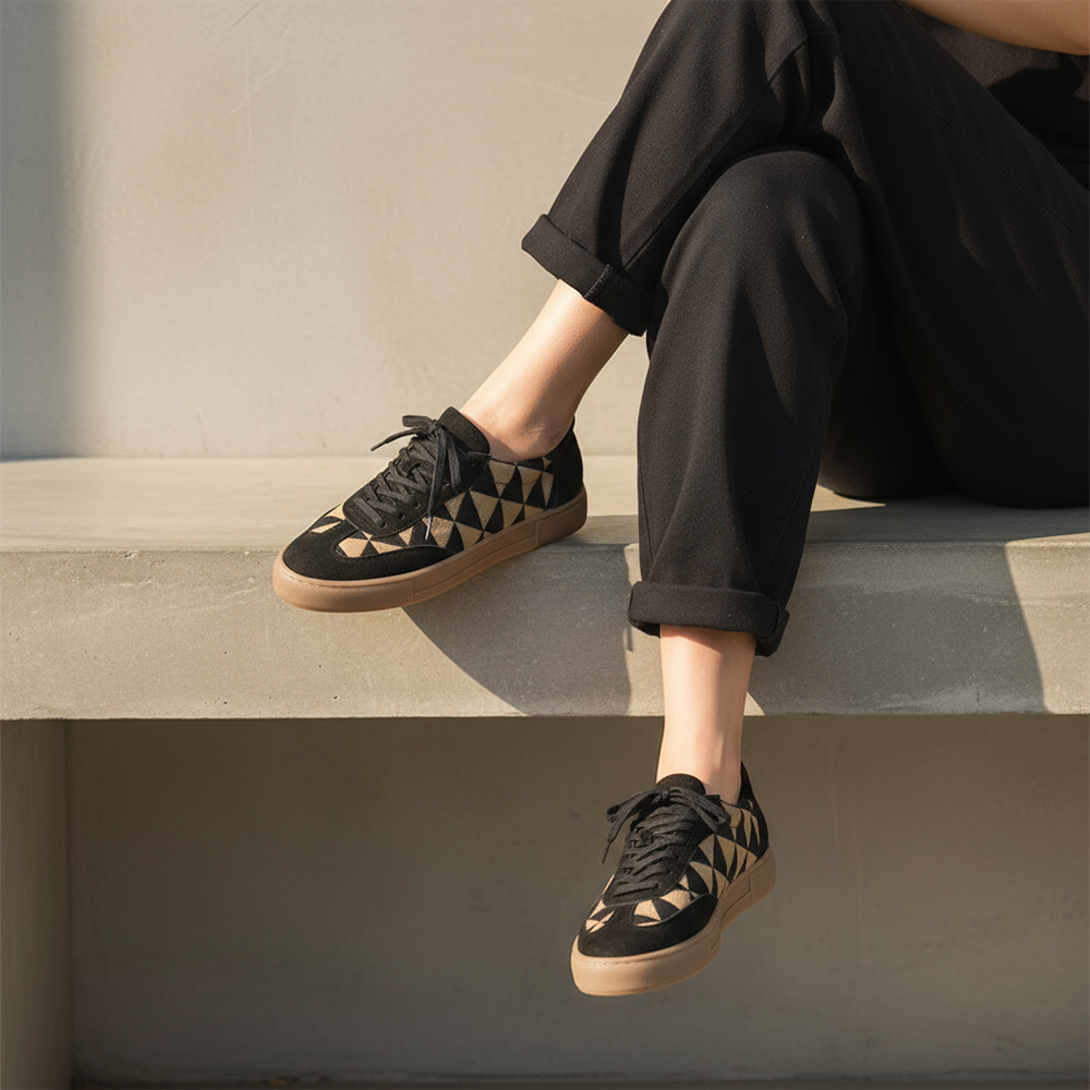 SNEAKERS ΜΑΥΡΑ TRIANGLE