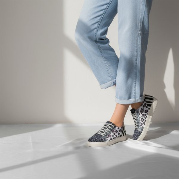 MULTI ANIMAL SNEAKERS