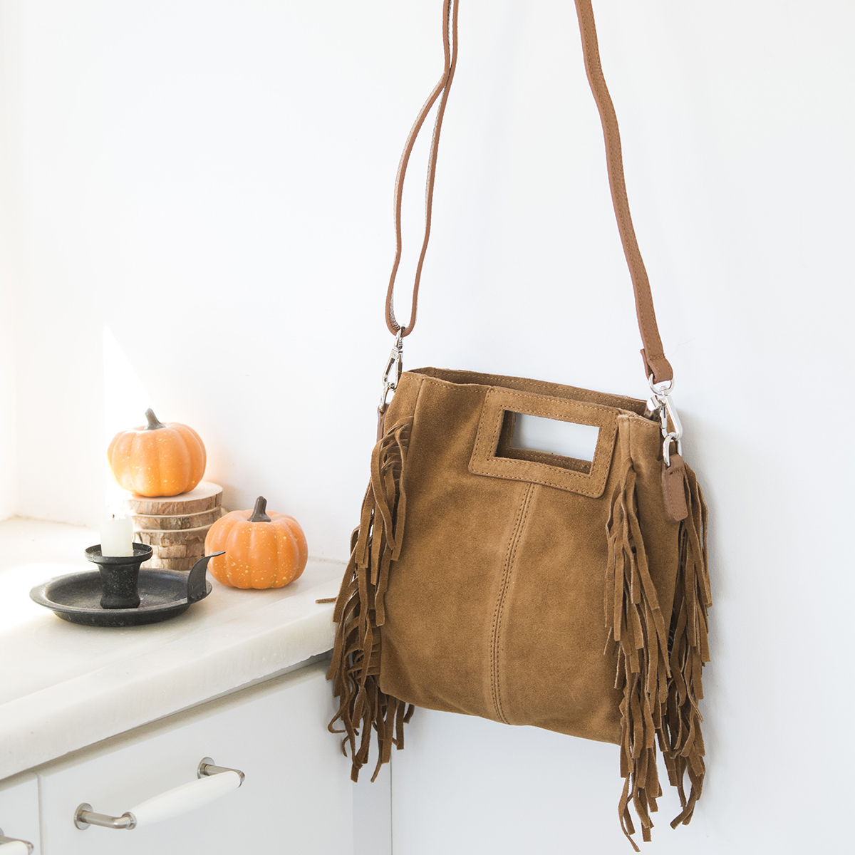 ΤΣΑΝΤΑ ΑΠΟ ΔΕΡΜΑ ΧΕΙΡΟΣ ΚΑΙ ΧΙΑΣΤΙ ΜΕ ΚΡΟΣΙΑ