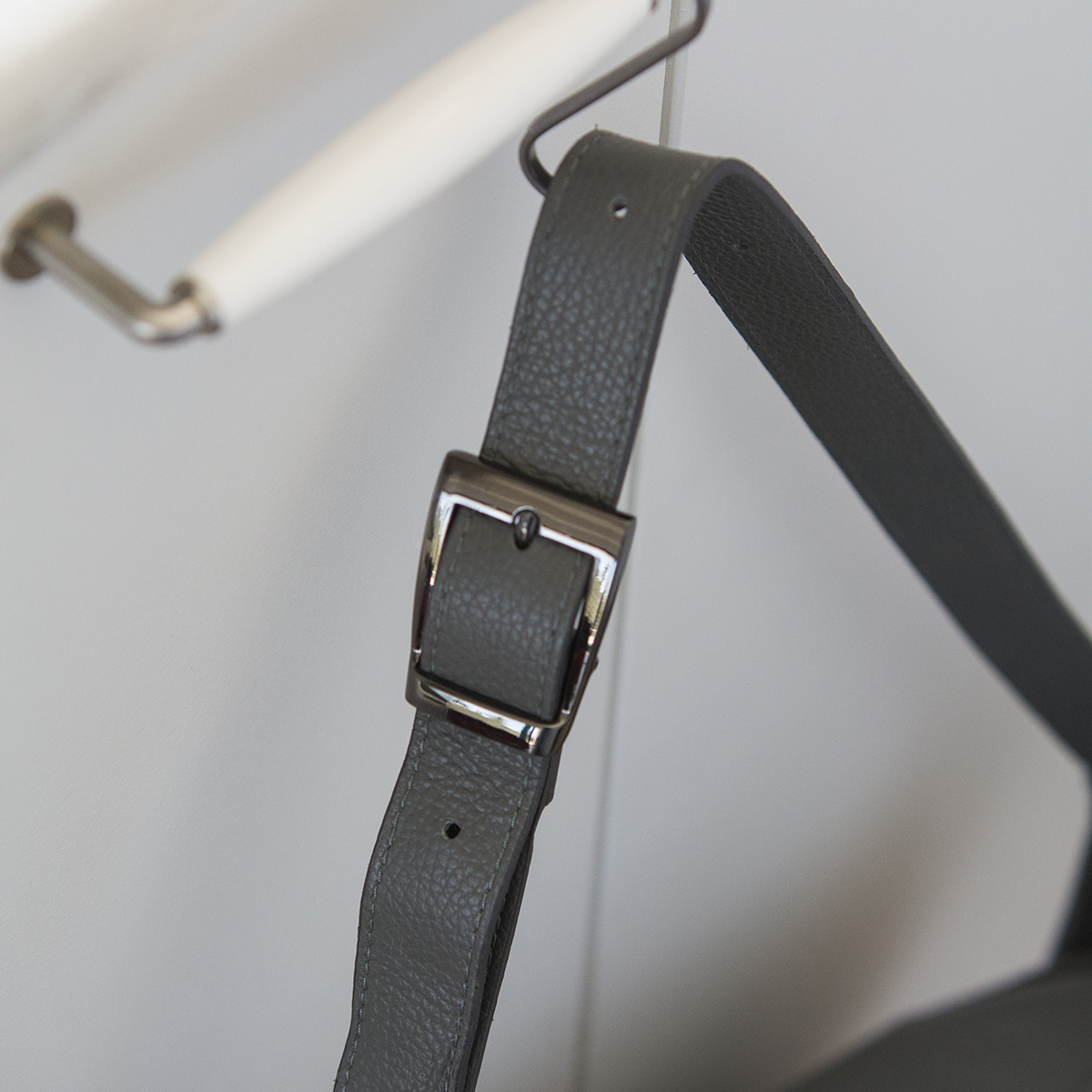 ΤΣΑΝΤΑ ΜΠΑΝΑΝΑ ΑΠΟ ΔΕΡΜΑ OVERSIZED