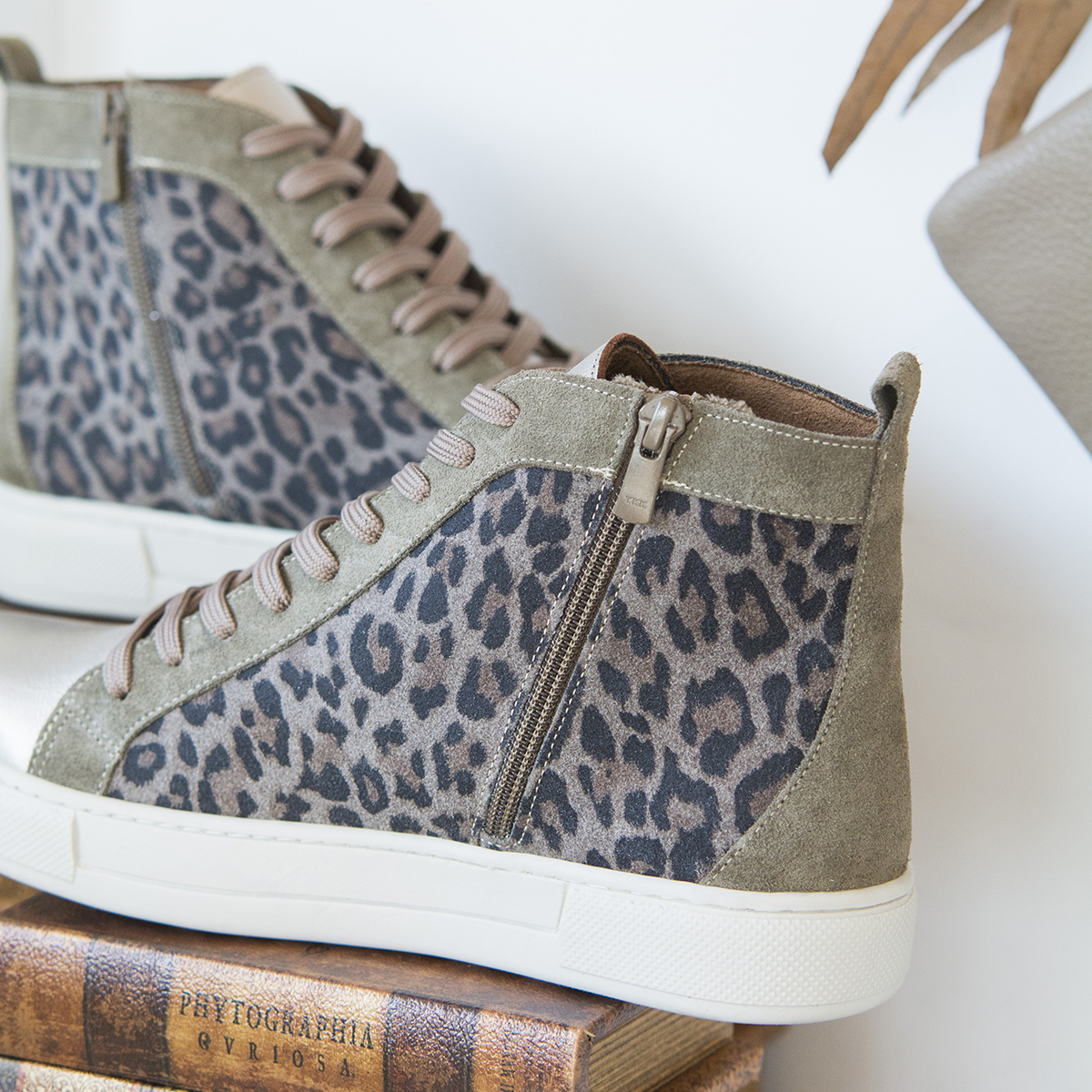 SNEAKERS BOOTS PERLA LEOPAR