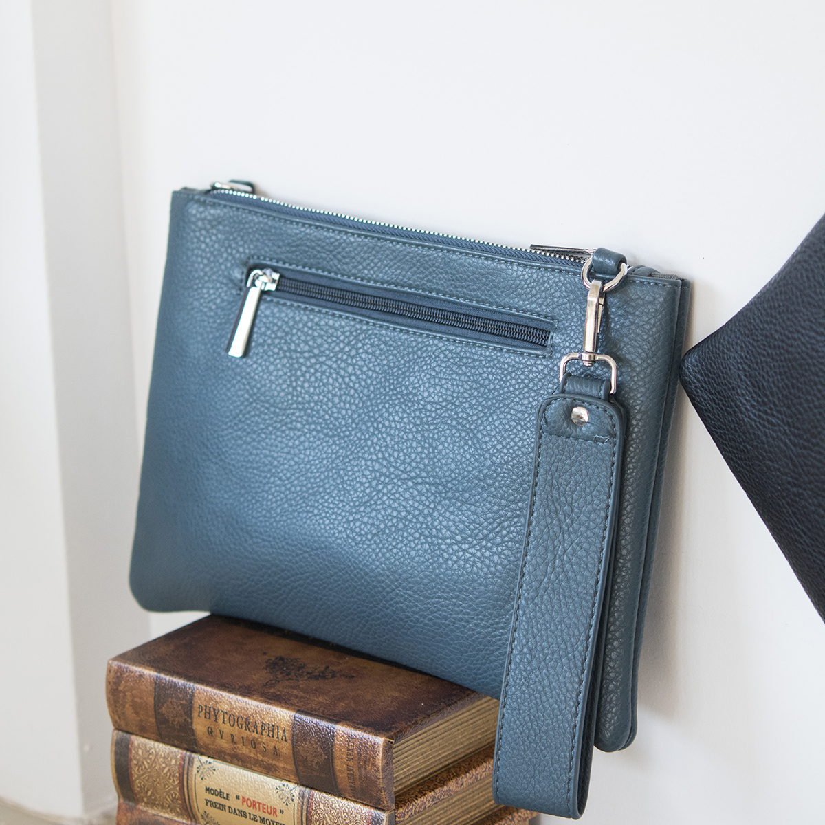 ΤΣΑΝΤΑ ΦΑΚΕΛΟΣ FALL