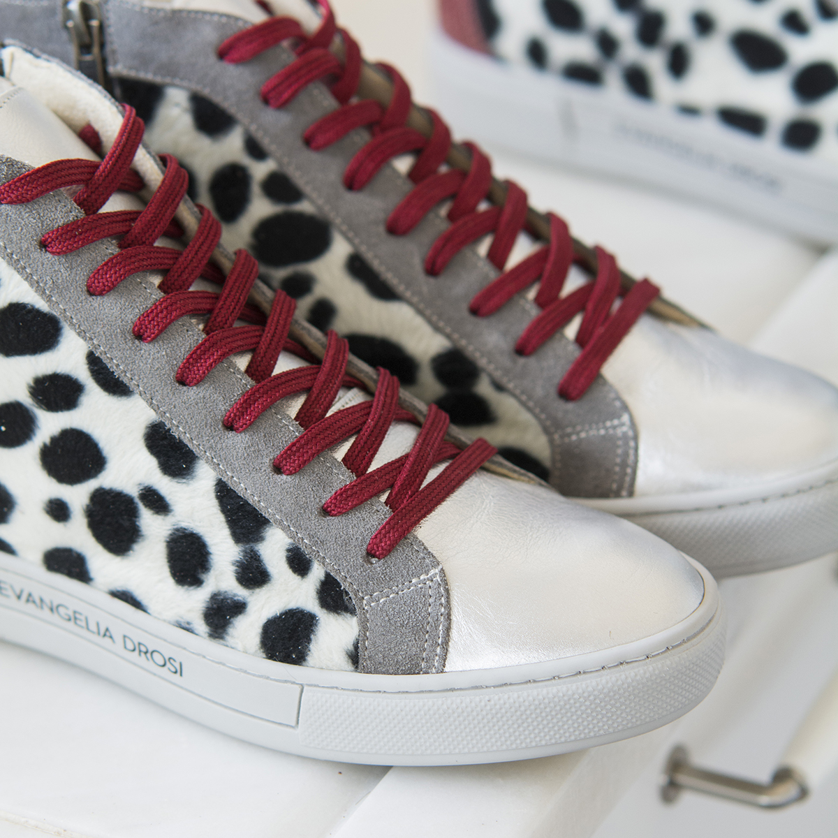 SNEAKERS BOOTS DOTS