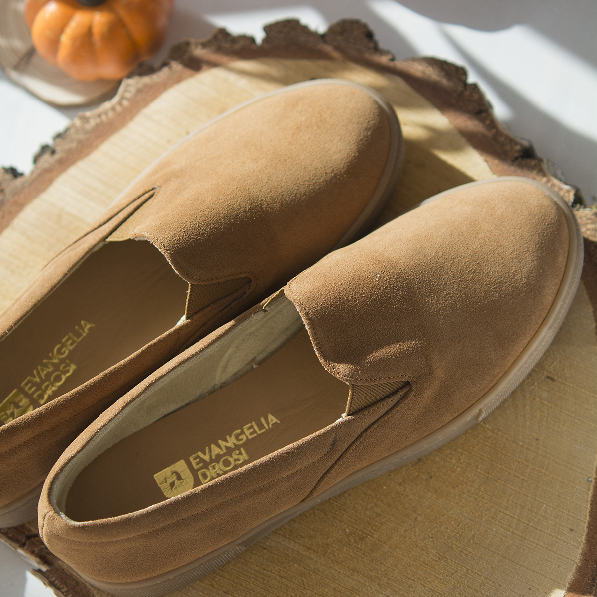 SNEAKERS SLIP ON SUEDE