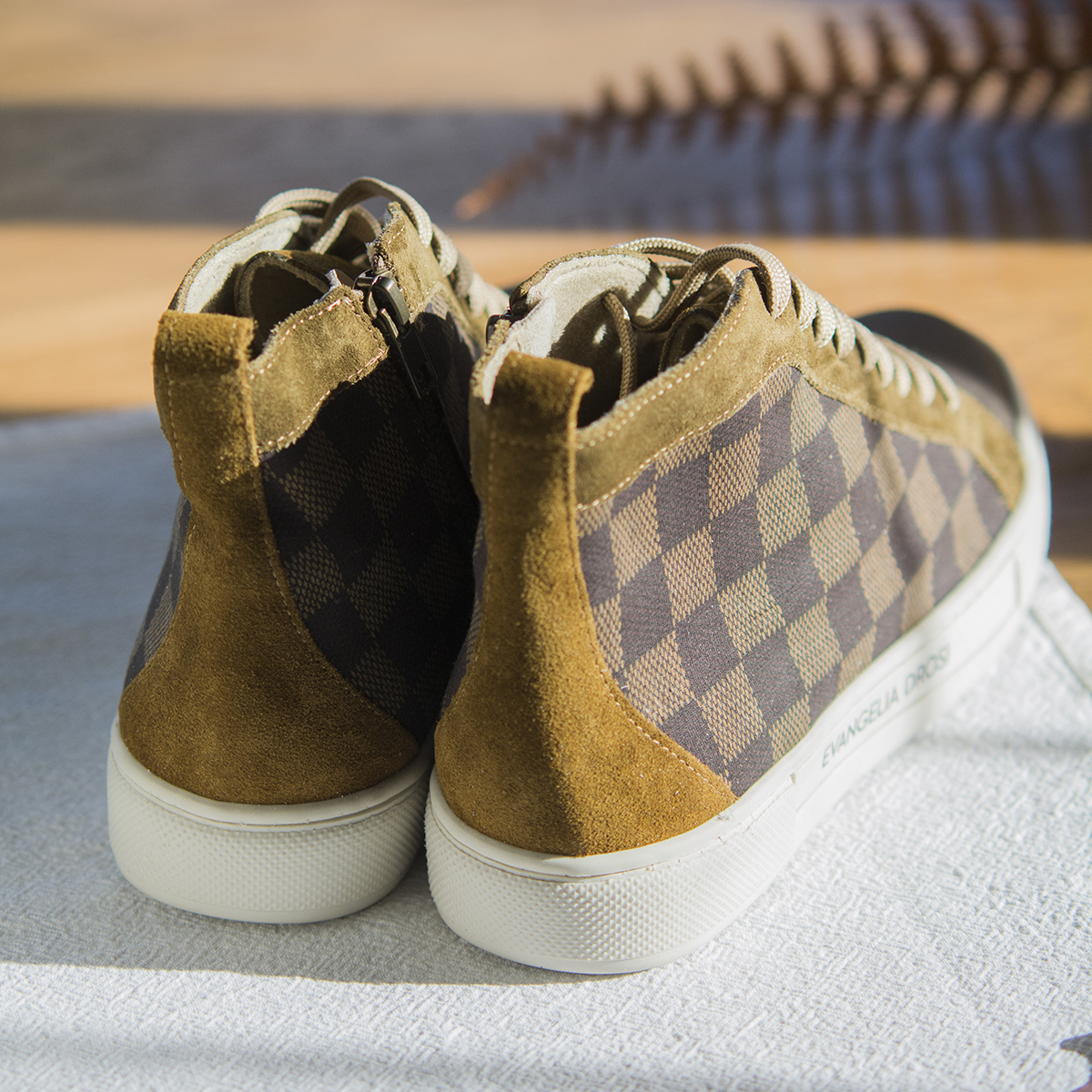 SNEAKERS BOOTS ΣΚΑΚΙ