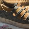 SNEAKERS BROWN SCRATCH