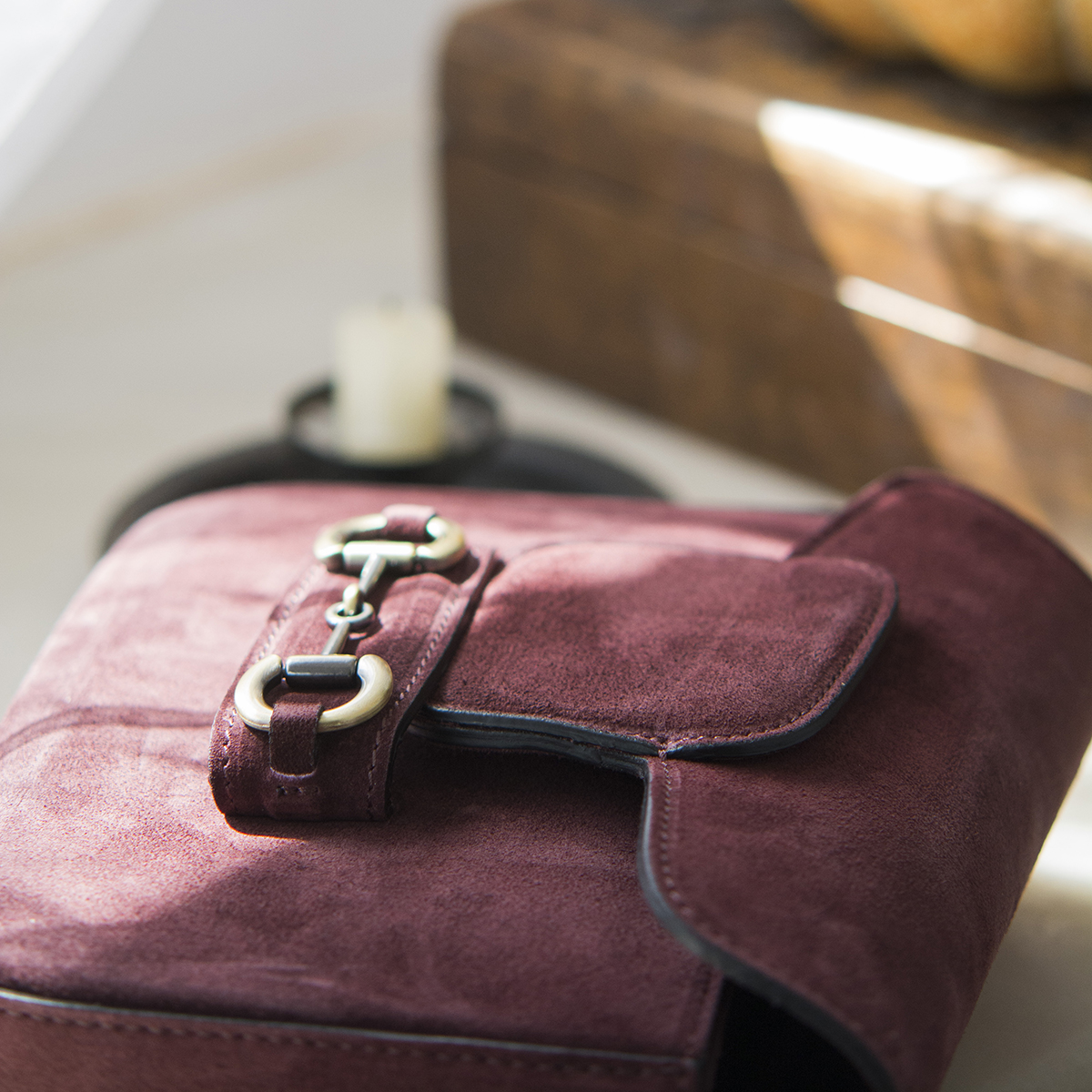 ΤΣΑΝΤΑ ΑΠΟ ΔΕΡΜΑ SUEDE MEDIUM