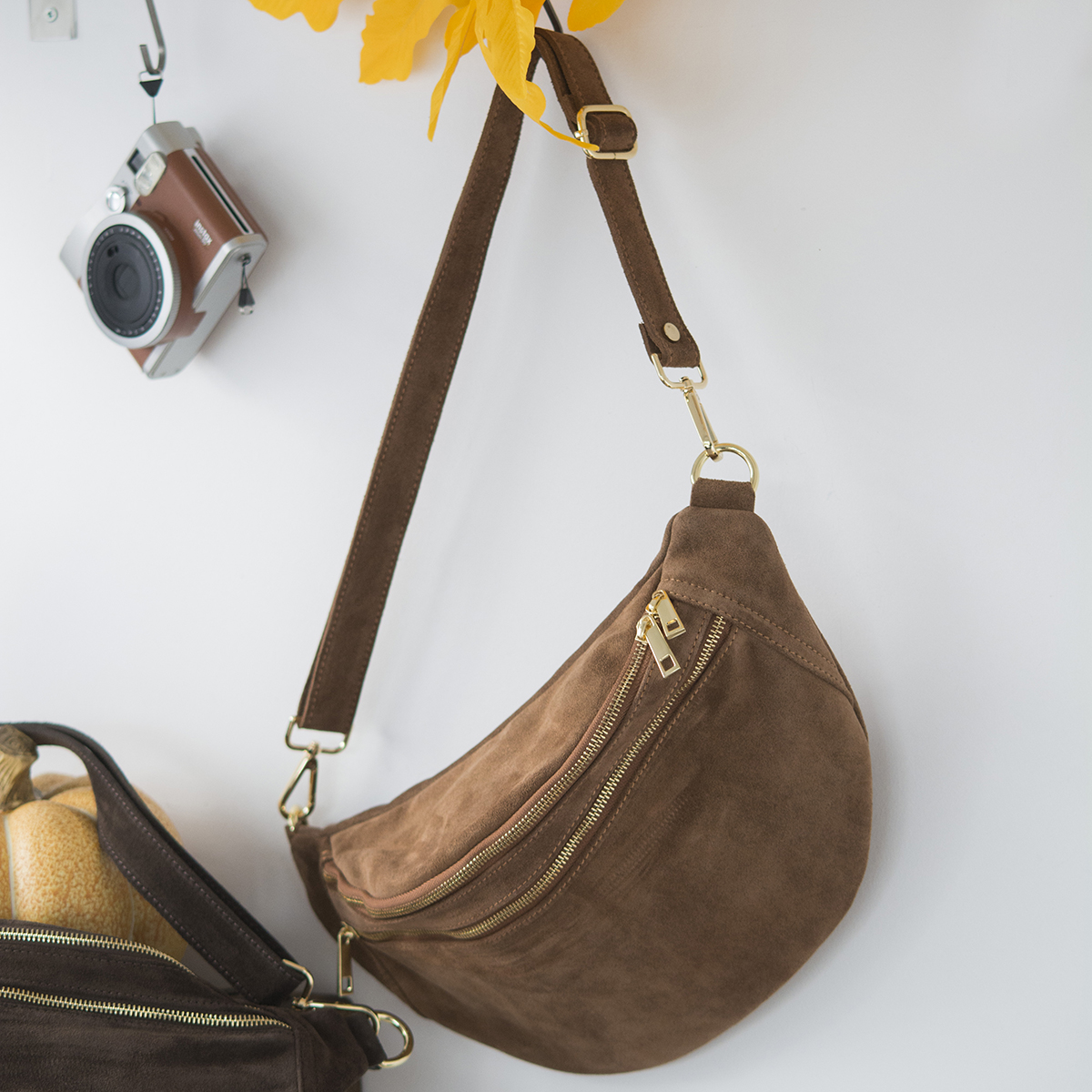 ΤΣΑΝΤΑ ΜΠΑΝΑΝΑ ΑΠΟ ΔΕΡΜΑ SUEDE