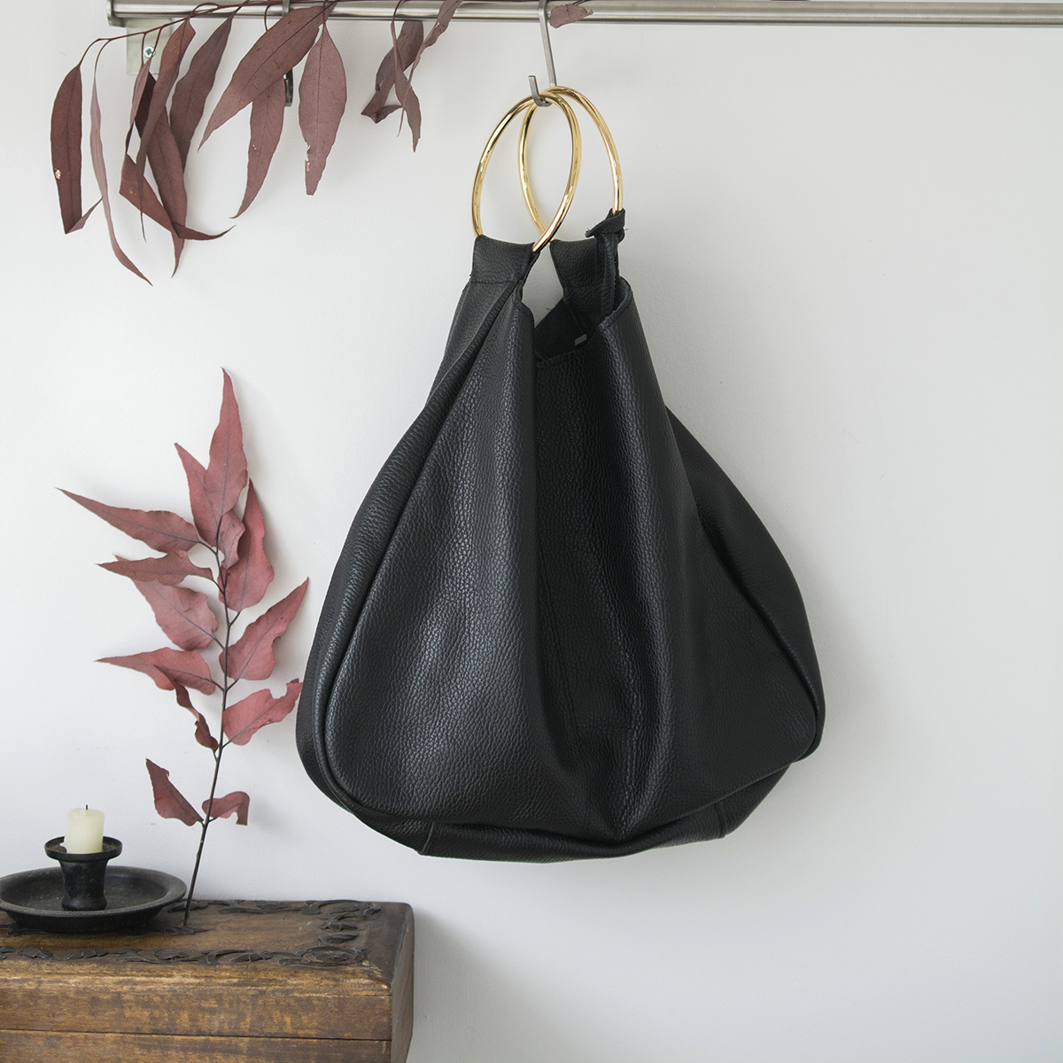 ΤΣΑΝΤΑ ΑΠΟ ΔΕΡΜΑ BUCKET-GOLD