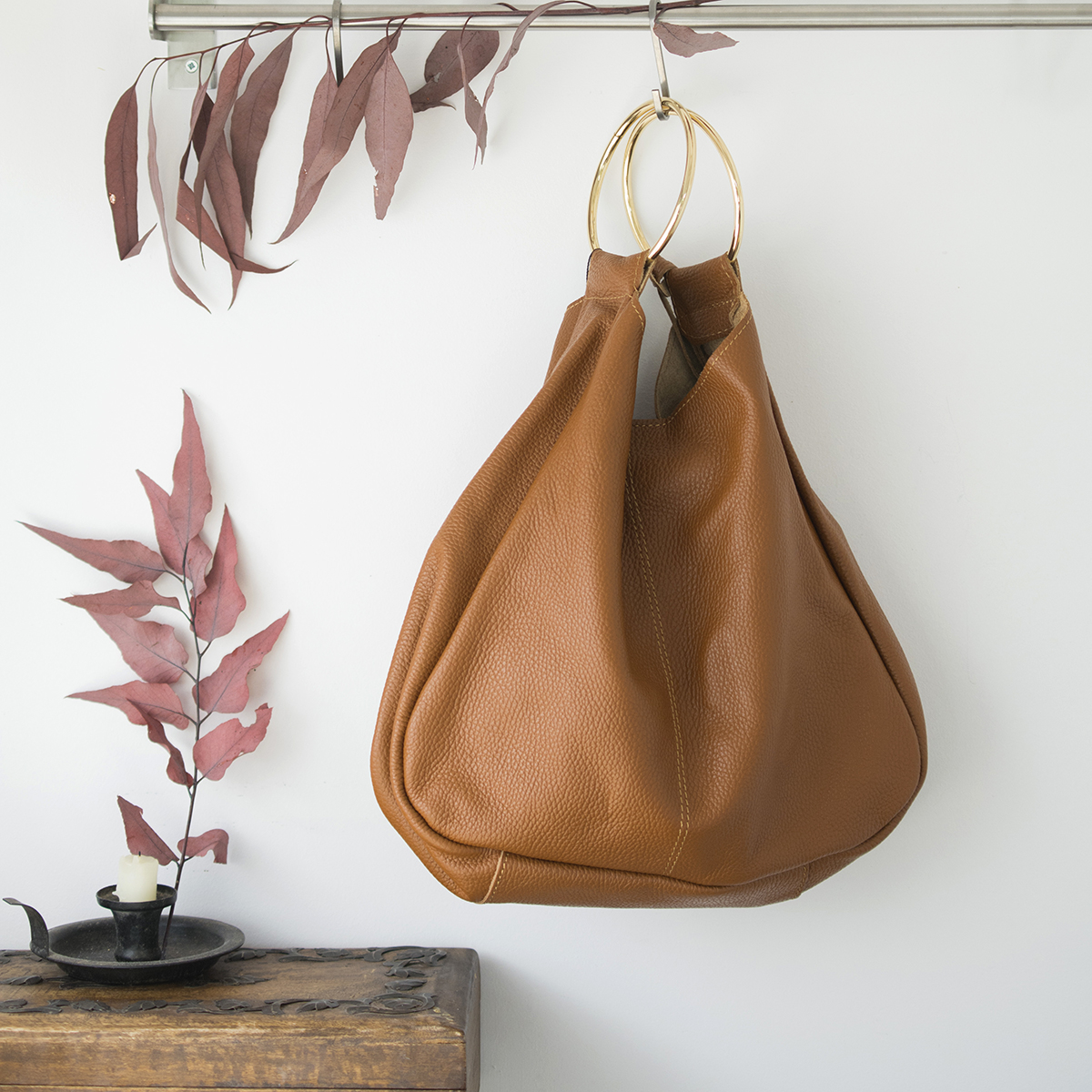 ΤΣΑΝΤΑ ΑΠΟ ΔΕΡΜΑ BUCKET-GOLD