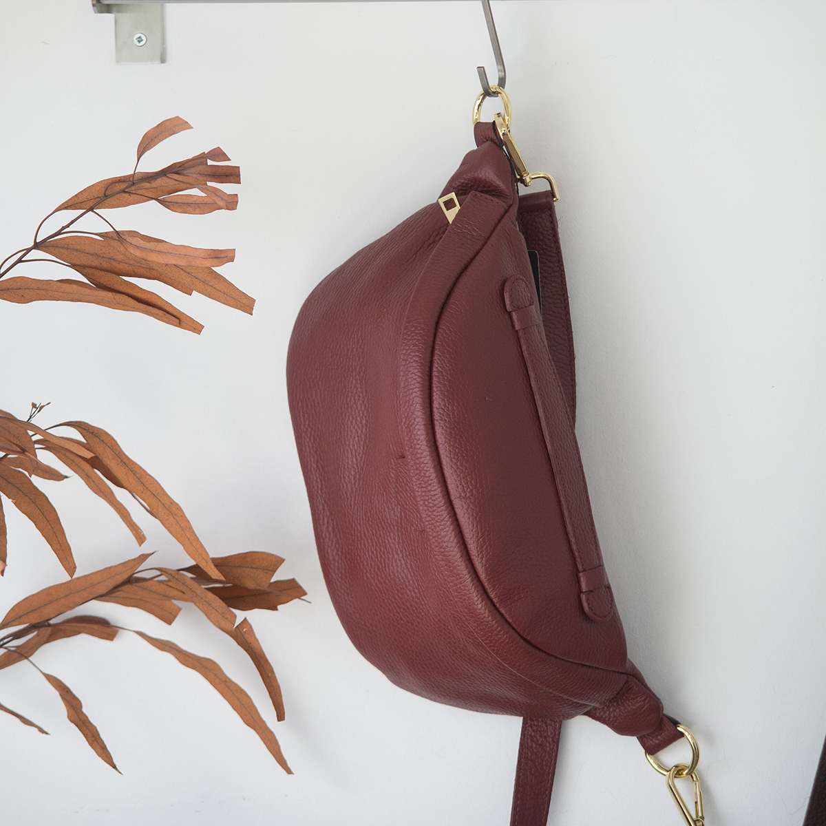 ΤΣΑΝΤΑ ΜΠΑΝΑΝΑ ΑΠΟ ΔΕΡΜΑ