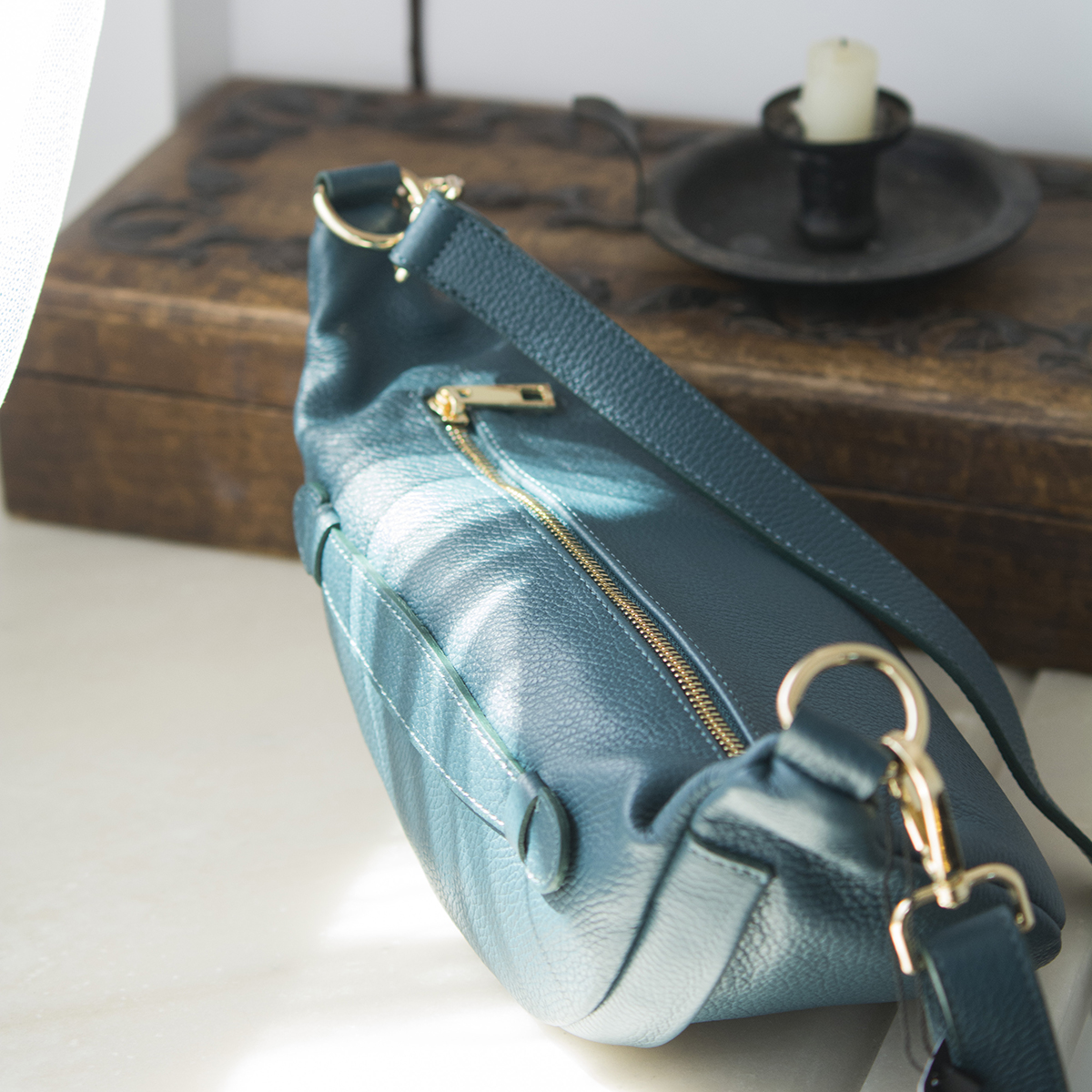 ΤΣΑΝΤΑ ΜΠΑΝΑΝΑ ΑΠΟ ΔΕΡΜΑ