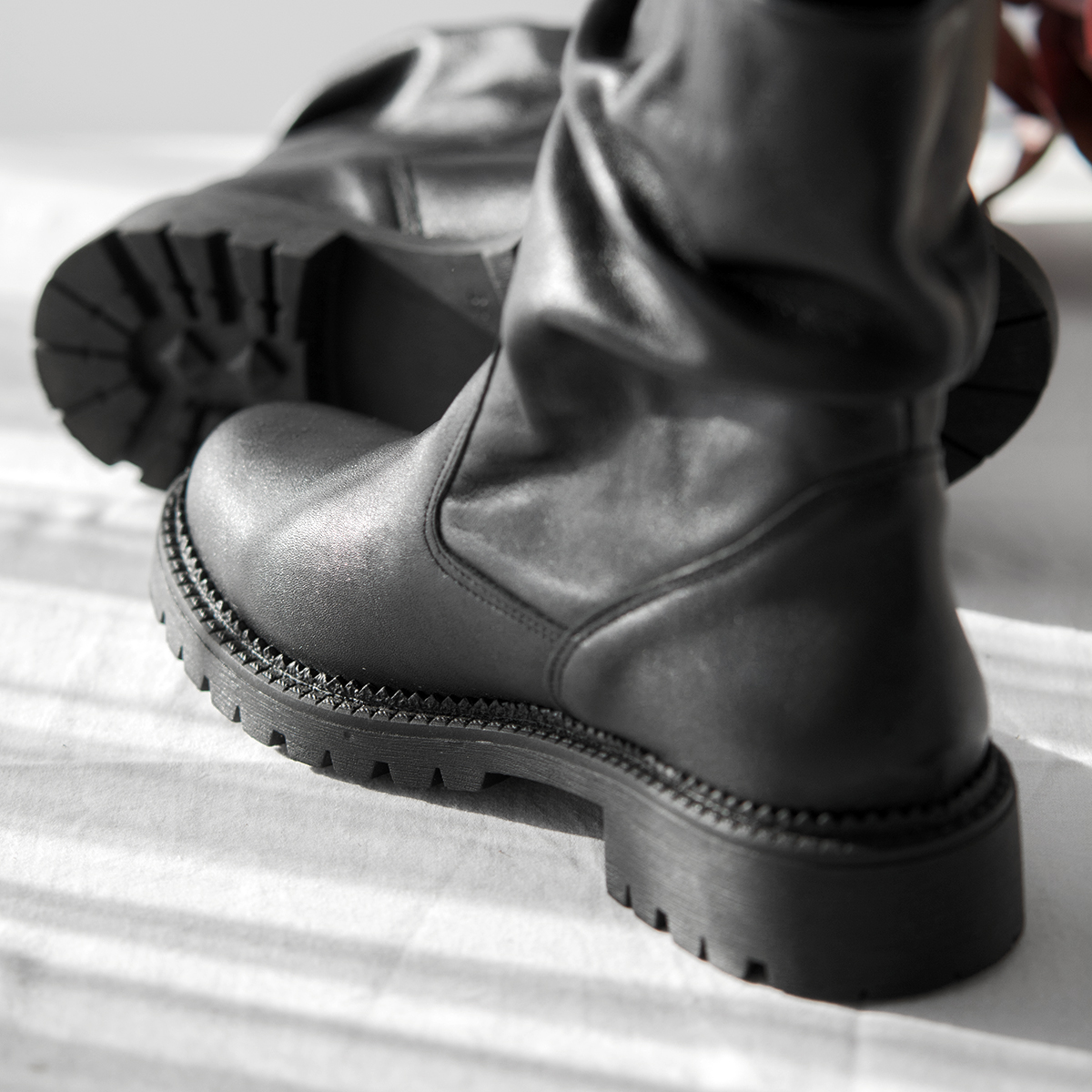 ΜΠΟΤΑΚΙΑ ΜΕ ΣΟΥΡΑ