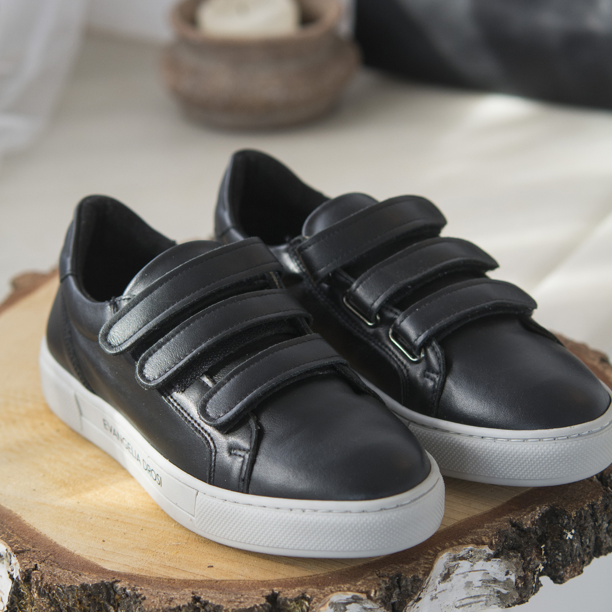 SNEAKERS BLACK-SCRATCH