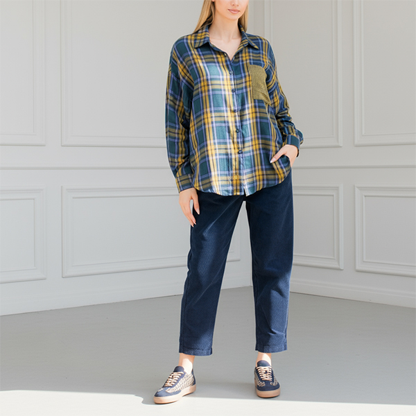 ΠΟΥΚΑΜΙΣΟ ΚΑΡΟ