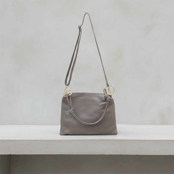 ΤΣΑΝΤΑ ΑΠΟ ΔΕΡΜΑ GOLD-CYCLE