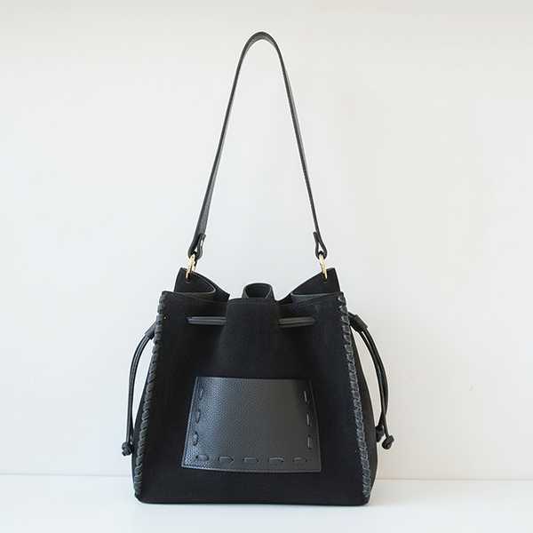 ΤΣΑΝΤΑ ΑΠΟ ΔΕΡΜΑ BUCKET-POUCH