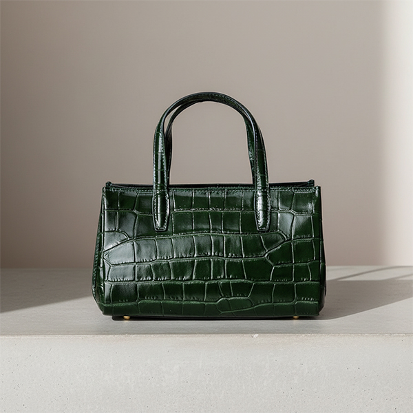 ΤΣΑΝΤΑ ΑΠΟ ΔΕΡΜΑ CROCO