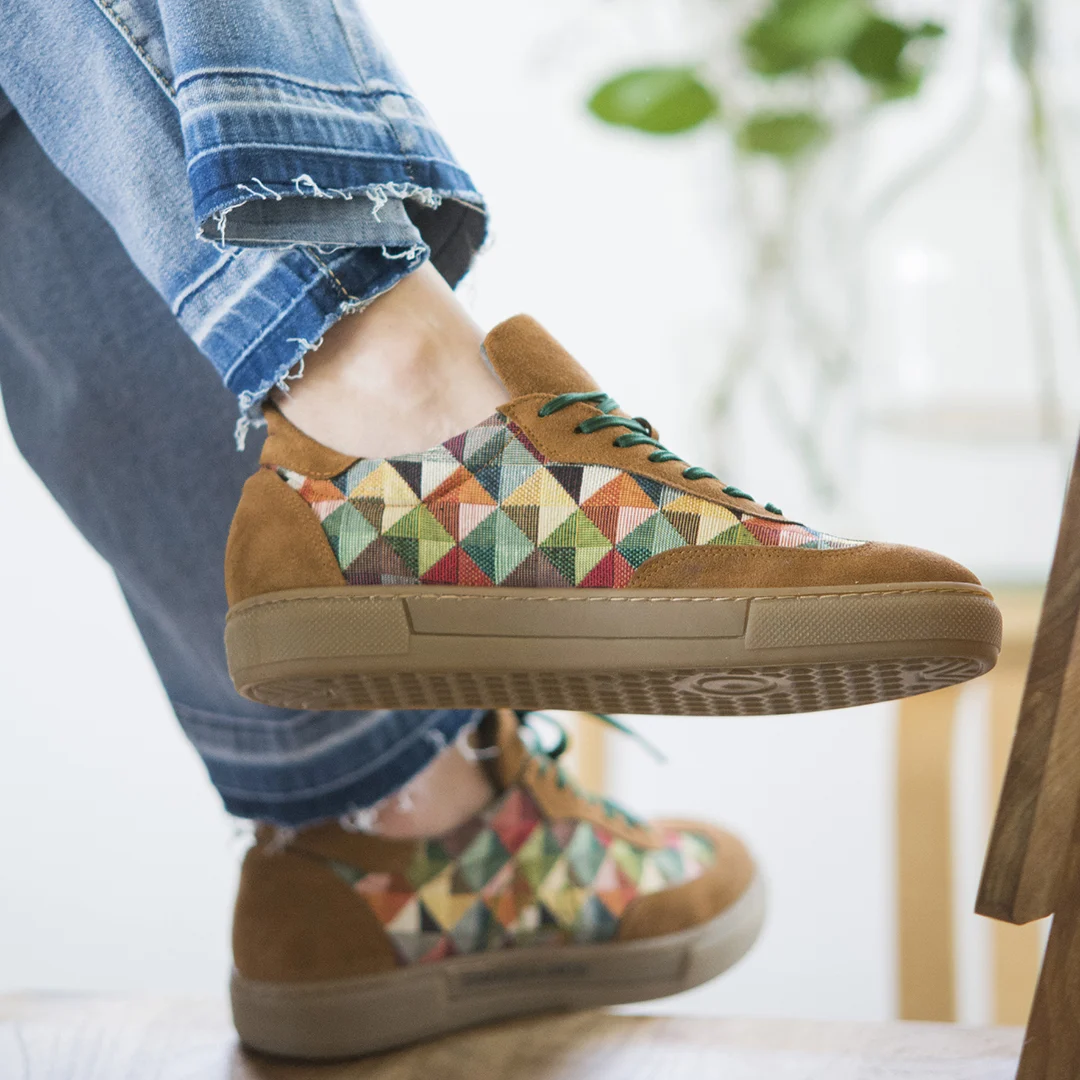 Γυναικεία Δερμάτινα Sneakers New Geometric