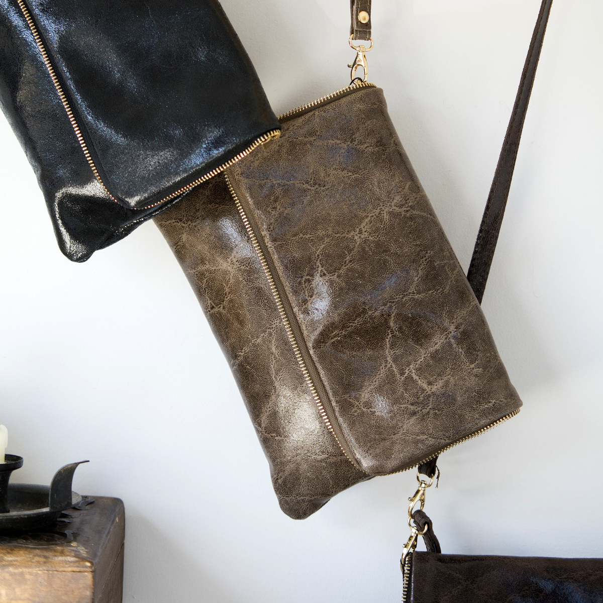 ΤΣΑΝΤΑ ΑΠΟ ΔΕΡΜΑ ZIPPER