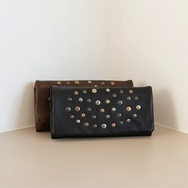 Γυναικείο Δερμάτινο Πορτοφόλι με Τρουκς