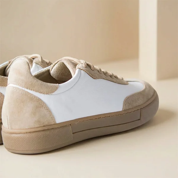 Γυναικεία Δερμάτινα Sneakers Λευκό & Πούρο