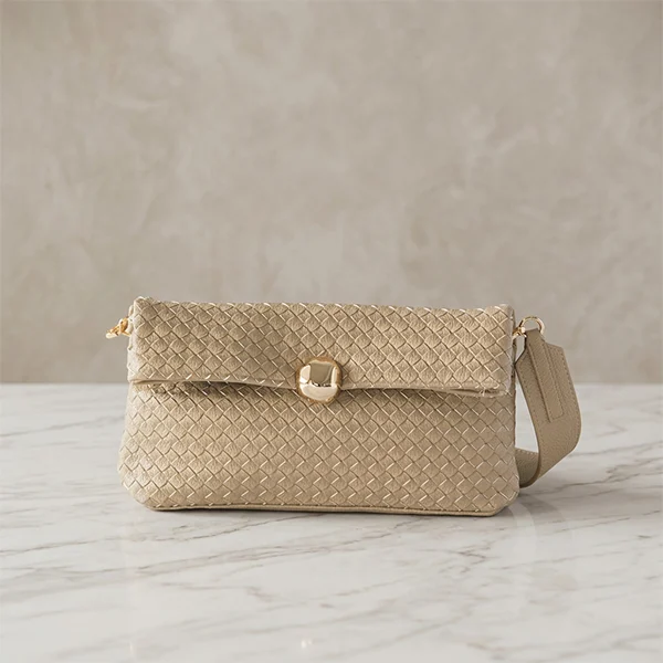 Γυναικεία Πλεκτή Τσάντα Ώμου με Αλυσίδα από Τεχνόδερμα