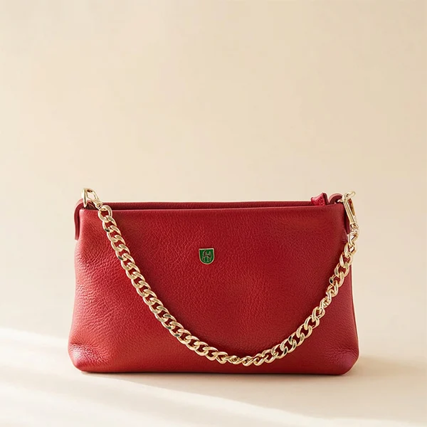 Γυναικεία Δερμάτινη Τσάντα με Αλυσίδα