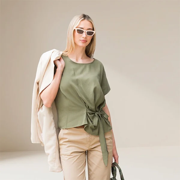 Κοντομάνικη Μπλούζα με Δέσιμο