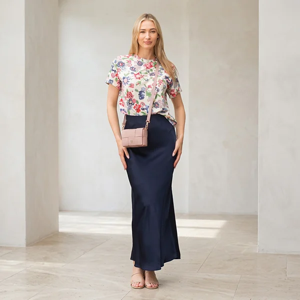 Κοντομάνικη Μπλούζα "Floral"