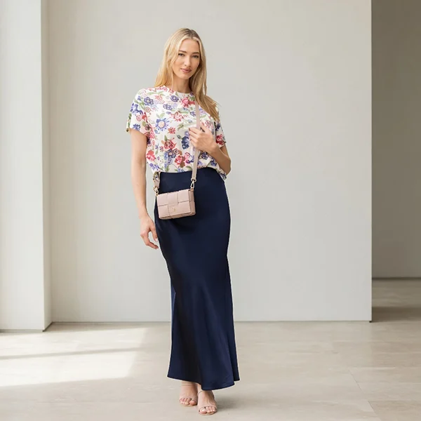 Κοντομάνικη Μπλούζα "Floral"